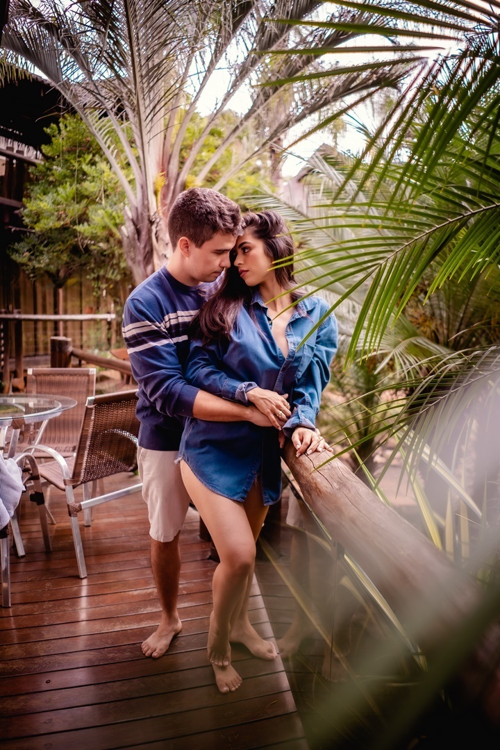 Ensaio de casal simples - Ensaio pré wedding - Ensaio pré casamento - Ensaio de casal em casa - Ensaio de casal casual - Fotografo de casamento - Fotografo profissional em Brasília - Ensaio fotógrafico em Brasília - Ensaio de Casal - Multiifocco 