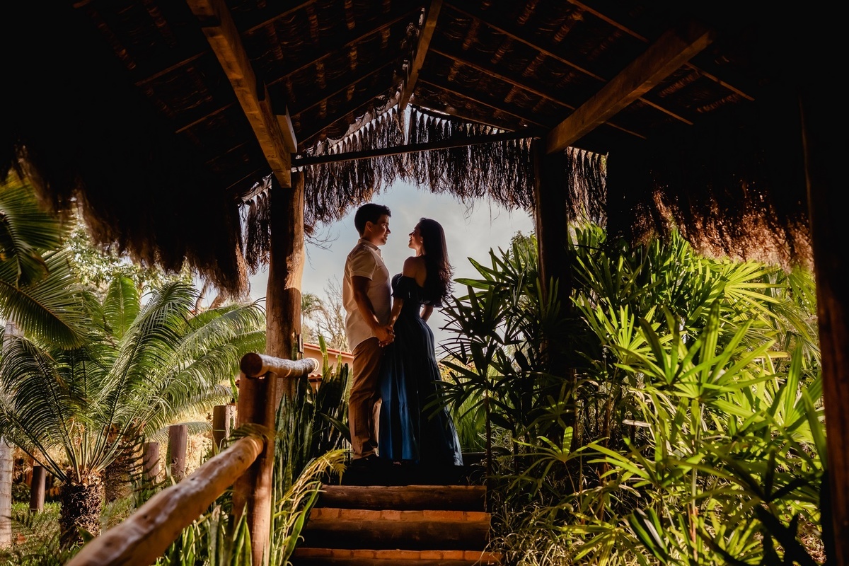 Ensaio de casal simples - Ensaio pré wedding - Ensaio pré casamento - Ensaio de casal em casa - Ensaio de casal casual - Fotografo de casamento - Fotografo profissional em Brasília - Ensaio fotógrafico em Brasília - Ensaio de Casal 