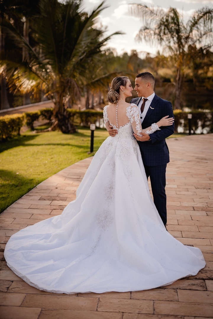 Ensaio Pós Wedding - Ensaio pós casamento - Ensaio de Casal - Ensaio pré casamento - Previa de Casal - Multifocco - Ensaio no Campo - Ensaio fotografico - Ensaio de Casal Brasília - Haras do Morro - Ensaio na fazenda - Fotos de casal - Ensaio ao ar livre 