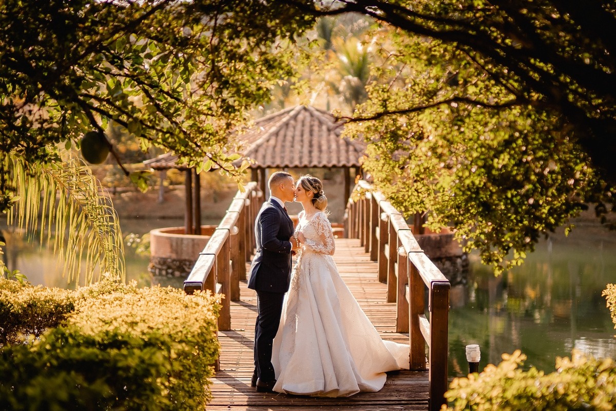 Ensaio Pós Wedding - Ensaio pós casamento - Ensaio de Casal - Ensaio pré casamento - Previa de Casal - Multifocco - Ensaio no Campo - Ensaio fotografico - Ensaio de Casal Brasília - Haras do Morro - Ensaio na fazenda - Fotos de casal - Ensaio ao ar livre 