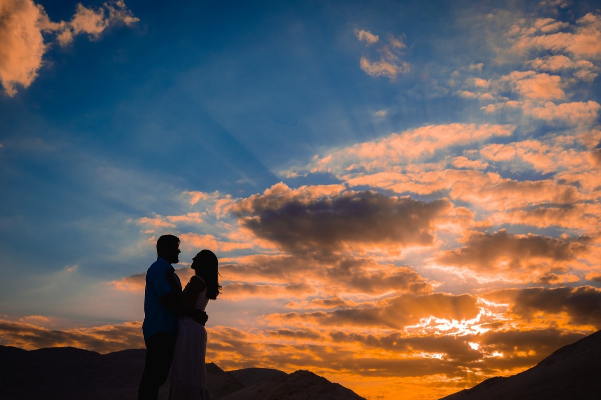 Ensaio de Casal - Ensaio de casal Brasília - Ensaio de casal ao ar livre - Ensaio de casal externo - Ensaio pré casamento - Ensaio de casal simples - Ensaio de casal criativo - Fotografo de casamento - Fotografo profissional Brasília - Multifocco 