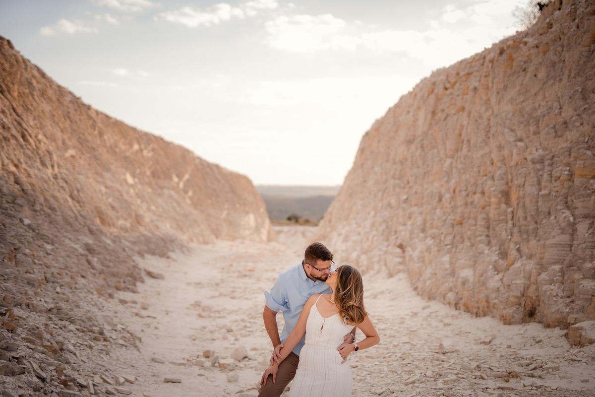 Ensaio de Casal - Ensaio de casal Brasília - Ensaio de casal ao ar livre - Ensaio de casal externo - Ensaio pré casamento - Ensaio de casal simples - Ensaio de casal criativo - Fotografo de casamento - Fotografo profissional Brasília - Multifocco 