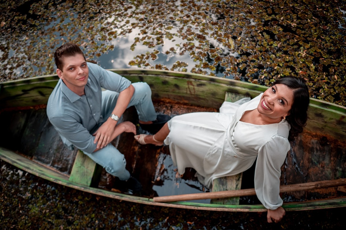 Ensaio de Casal - Ensaio de casal Brasília - Ensaio de casal ao ar livre - Ensaio de casal externo - Ensaio pré casamento - Ensaio de casal simples - Ensaio de casal criativo - Fotografo de casamento - Fotografo profissional Brasília - Multifocco 