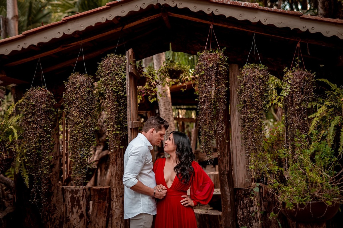 Ensaio de Casal - Ensaio de casal Brasília - Ensaio de casal ao ar livre - Ensaio de casal externo - Ensaio pré casamento - Ensaio de casal simples - Ensaio de casal criativo - Fotografo de casamento - Fotografo profissional Brasília - Multifocco 