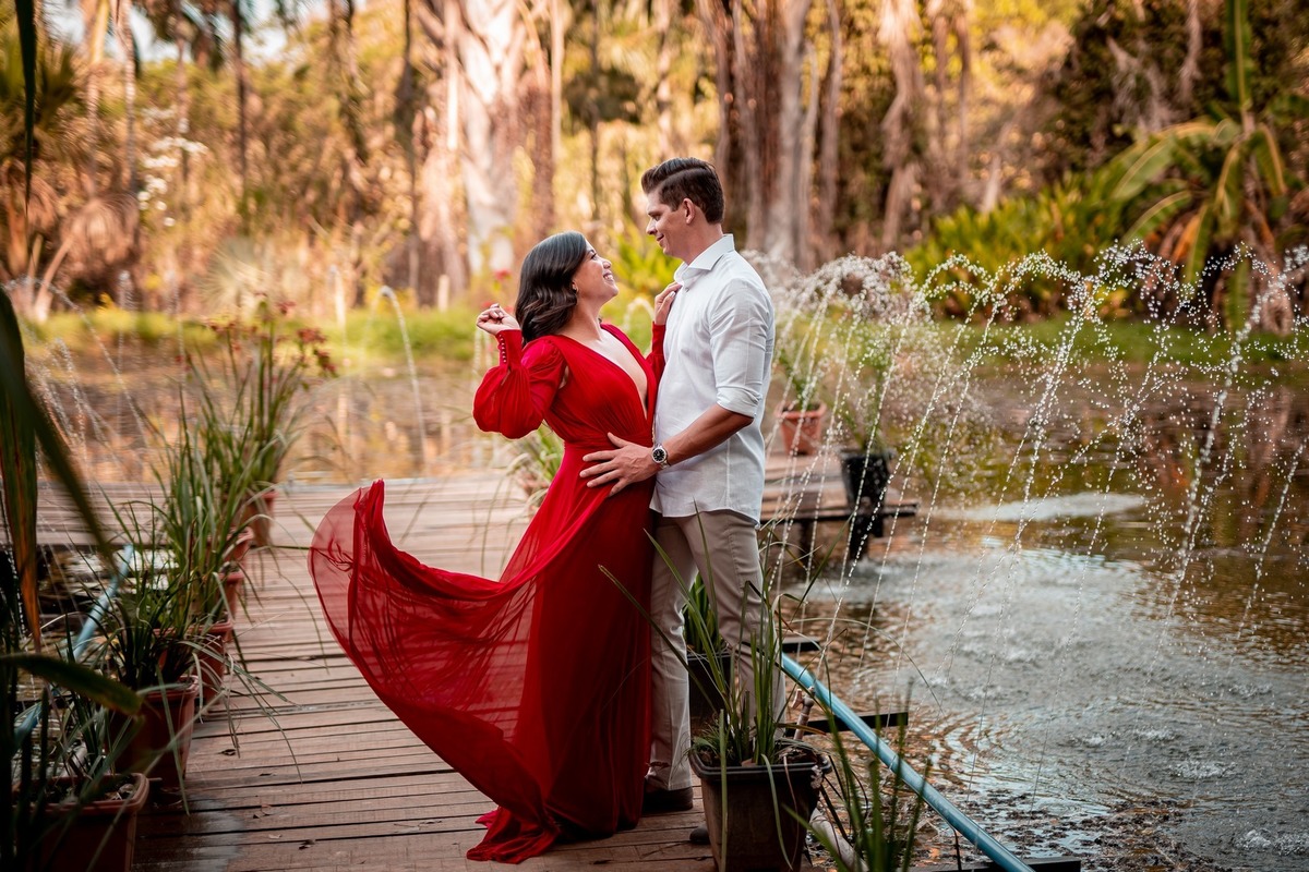 Ensaio de Casal - Ensaio de casal Brasília - Ensaio de casal ao ar livre - Ensaio de casal externo - Ensaio pré casamento - Ensaio de casal simples - Ensaio de casal criativo - Fotografo de casamento - Fotografo profissional Brasília - Multifocco 