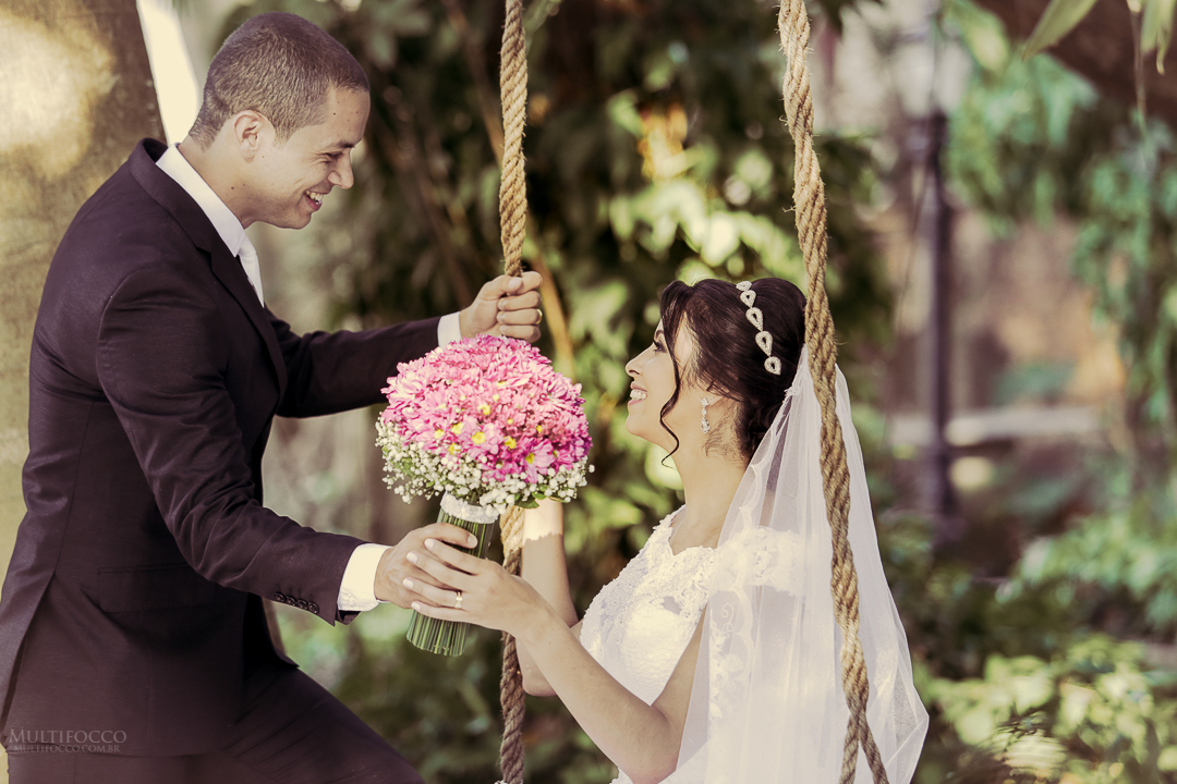 Ensaio dos Noivos Pos casamento - Trash The Dress - Espaço Florativa