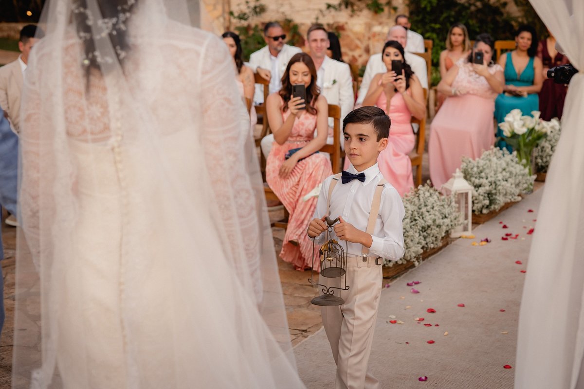Casamento ao pôr do sol - Casamento de dia - Casamento - Cerimonia de casamento - Casal - Fotógrafo de casamento - Brasília-DF - Fotógrafo de casais - Noivo - Noiva - Vestido da noiva - Casamento inspiração - Fotógrafo Brasília 