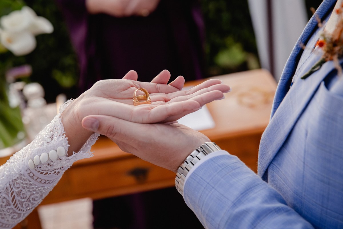 Casamento ao pôr do sol - Casamento de dia - Casamento - Cerimonia de casamento - Casal - Fotógrafo de casamento - Brasília-DF - Fotógrafo de casais - Noivo - Noiva - Vestido da noiva - Casamento inspiração - Fotógrafo Brasília 
