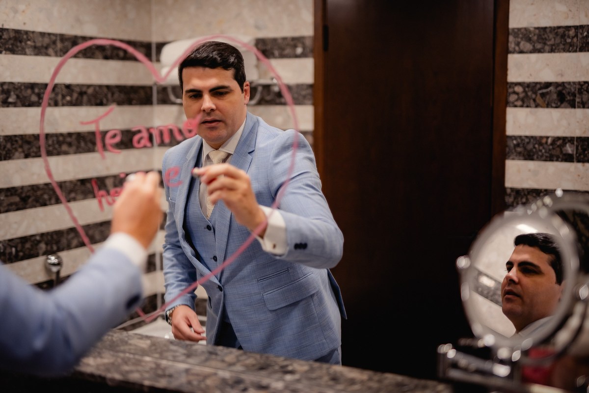 Casamento ao pôr do sol - Casamento de dia - Casamento - Cerimonia de casamento - Casal - Fotógrafo de casamento - Brasília-DF - Fotógrafo de casais - Noivo - Noiva - Vestido da noiva - Casamento inspiração - Fotógrafo Brasília 