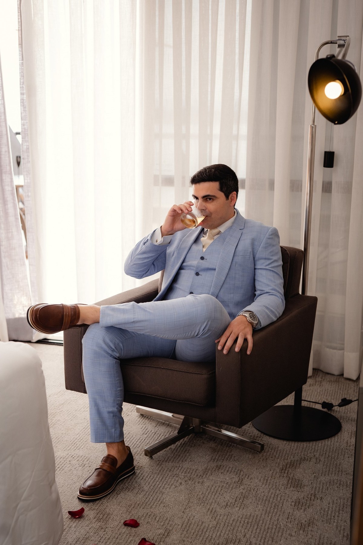 Casamento-ao-pôr-do-sol - Casamento-de-dia - Casamento - Cerimonia-de-casamento - Casal - Fotógrafo-de-casamento - Brasília-DF - Fotógrafo-de-casais - Noivo - Noiva - Vestido-da-noiva - Casamento-inspiração - Fotógrafo-Brasília