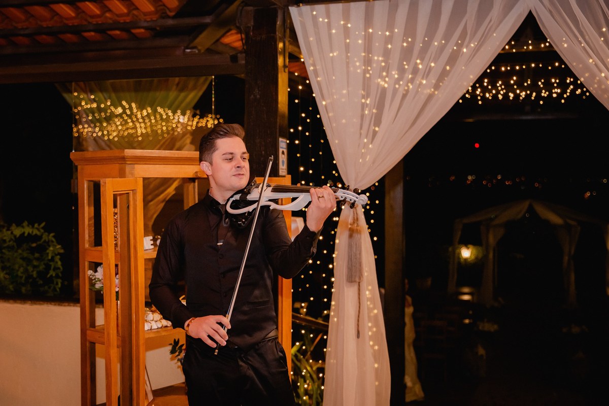 Casamento ao pôr do sol - Casamento de dia - Casamento - Cerimonia de casamento - Casal - Fotógrafo de casamento - Brasília-DF - Fotógrafo de casais - Noivo - Noiva - Vestido da noiva - Casamento inspiração - Fotógrafo Brasília - Festa-de-casamento 