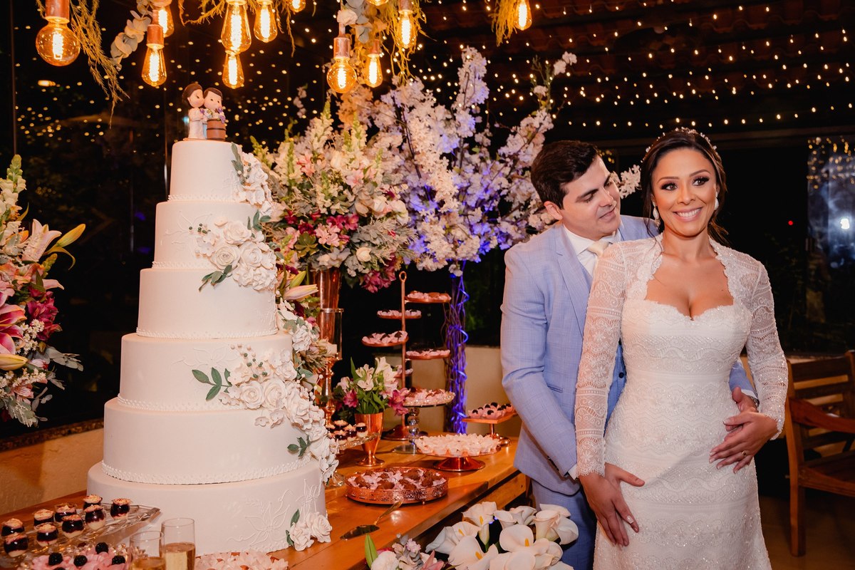 Casamento ao pôr do sol - Casamento de dia - Casamento - Cerimonia de casamento - Casal - Fotógrafo de casamento - Brasília-DF - Fotógrafo de casais - Noivo - Noiva - Vestido da noiva - Casamento inspiração - Fotógrafo Brasília - Festa de casamento 