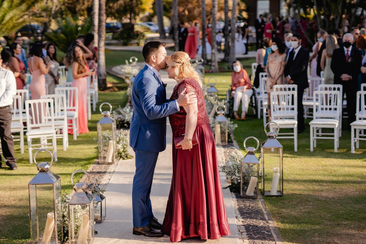 Casamento ao ar livre - Casamento-de-dia - Casamento - Cerimonia-de-casamento - Casal - Fotógrafo-de-casamento - Brasília-DF - Fotógrafo-de-casais - Noivo - Noiva - Vestido-da-noiva - Casamento-inspiração - Fotógrafo-Brasília - Multifocco