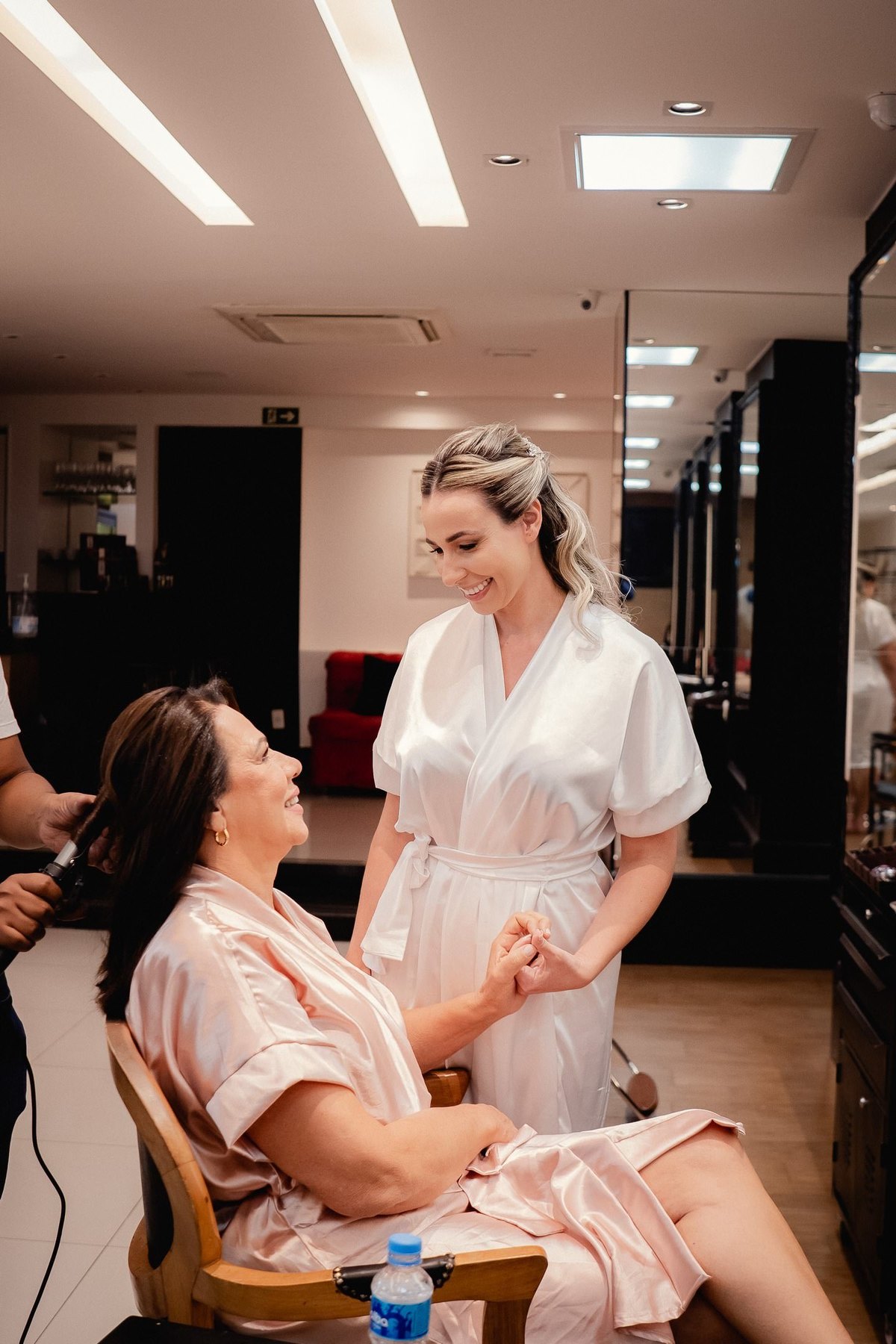 Noiva - Brasília-DF - Casamento - Ensaio de noiva - Noiva elegante - Vestido de noiva - Noivas - Noivas Brasília - Casamento civil - Casamento ao ar livre - Casamento simples - Noiva 2021 - Noiva 2022 - Fotógrafo de casamento - Multifocco 
