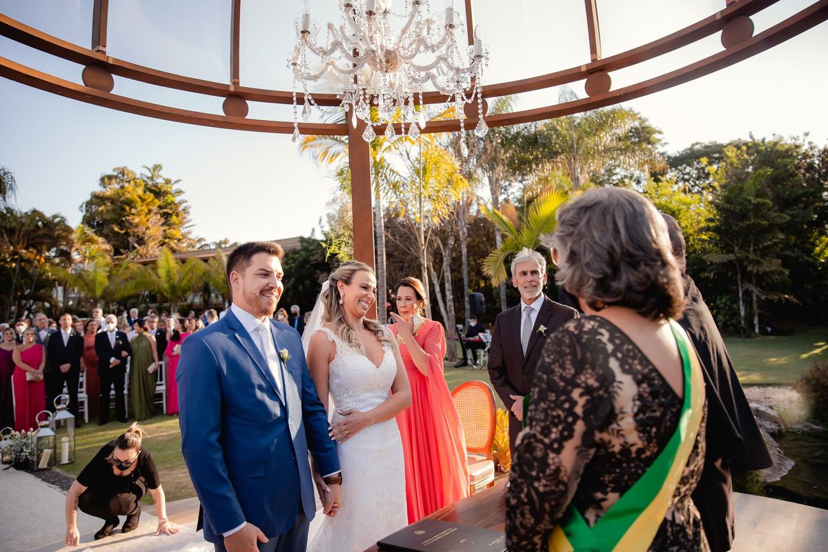 Casamento ao ar livre - Casamento-de-dia - Casamento - Cerimonia de casamento - Casal - Fotógrafo de casamento - Brasília-DF - Fotógrafo de casais - Noivo - Noiva - Vestido da noiva - Casamento inspiração - Fotógrafo Brasília - Multifocco