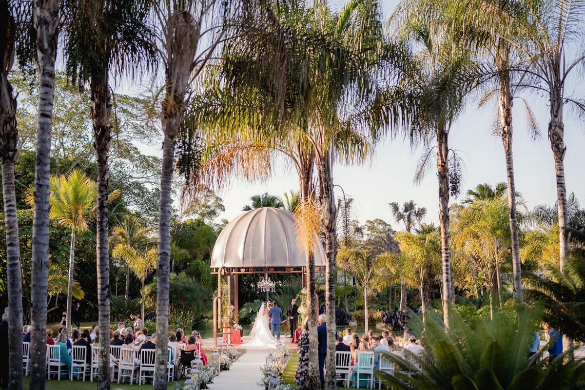 Casamento ao ar livre - Casamento-de-dia - Casamento - Cerimonia de casamento - Casal - Fotógrafo de casamento - Brasília-DF - Fotógrafo de casais - Noivo - Noiva - Vestido da noiva - Casamento inspiração - Fotógrafo Brasília - Multifocco