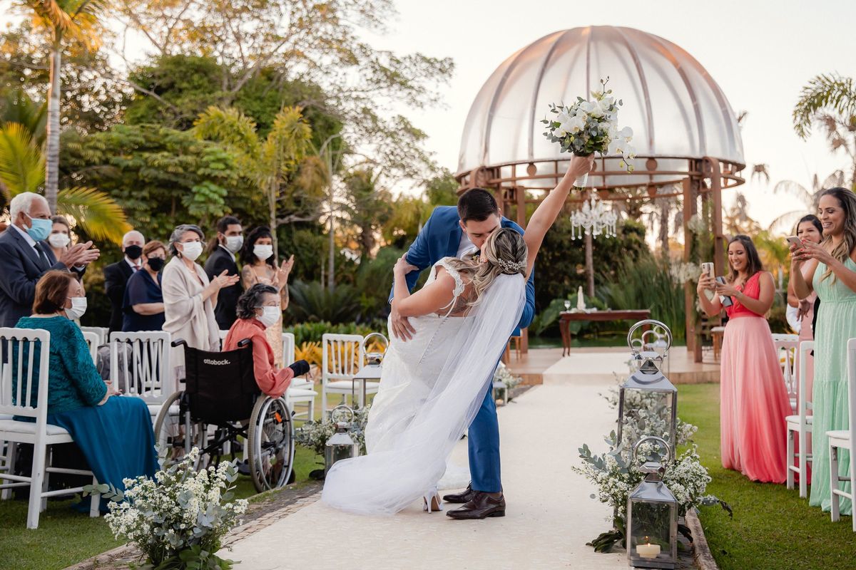 Casamento ao ar livre - Casamento-de-dia - Casamento - Cerimonia de casamento - Casal - Fotógrafo de casamento - Brasília-DF - Fotógrafo de casais - Noivo - Noiva - Vestido da noiva - Casamento inspiração - Fotógrafo Brasília - Multifocco