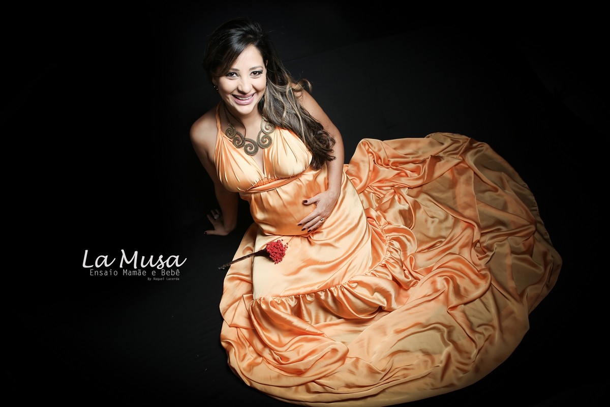 #bookmamãe #bookgestante #ensaiogestante #mamãepoderosa #mãedemenino #ansiedadedemãe #lamusa #multifocco #estudiofotografico #fotosperfeitas #fotosdivina