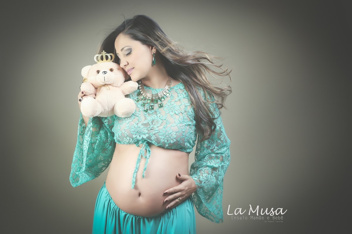 #bookmamãe #bookgestante #ensaiogestante #mamãepoderosa #mãedemenino #ansiedadedemãe #lamusa #multifocco #estudiofotografico #fotosperfeitas #fotosdivina