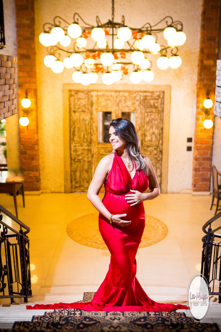 #bookmamãe #bookgestante #ensaiogestante #mamãepoderosa #mãedemenino #ansiedadedemãe #lamusa #multifocco #estudiofotografico #fotosperfeitas #fotosdivina