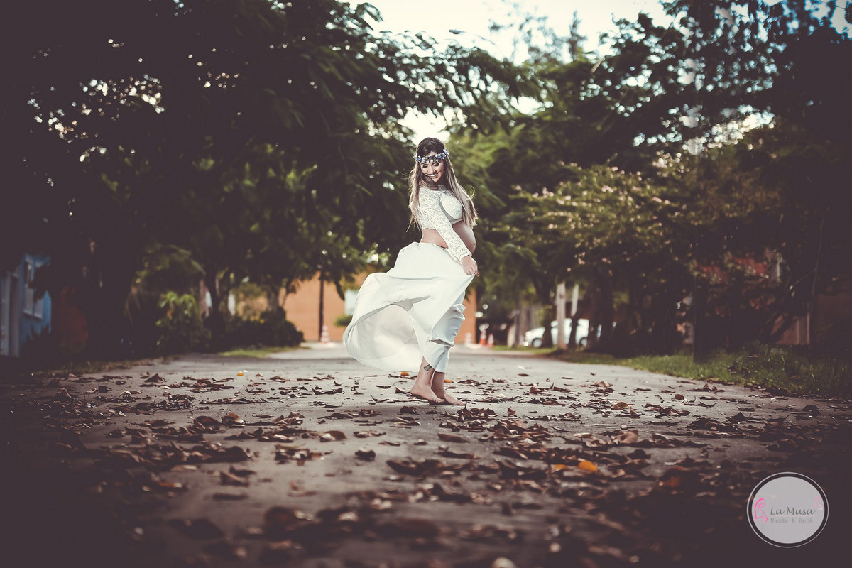 #bookmamãe #bookgestante #ensaiogestante #mamãepoderosa #mãedemenino #ansiedadedemãe #lamusa #multifocco #estudiofotografico #fotosperfeitas #fotosdivina