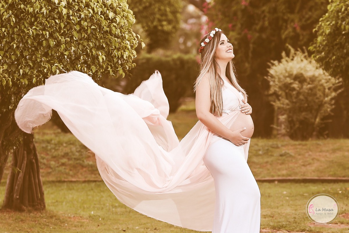 #bookmamãe #bookgestante #ensaiogestante #mamãepoderosa #mãedemenino #ansiedadedemãe #lamusa #multifocco #estudiofotografico #fotosperfeitas #fotosdivina