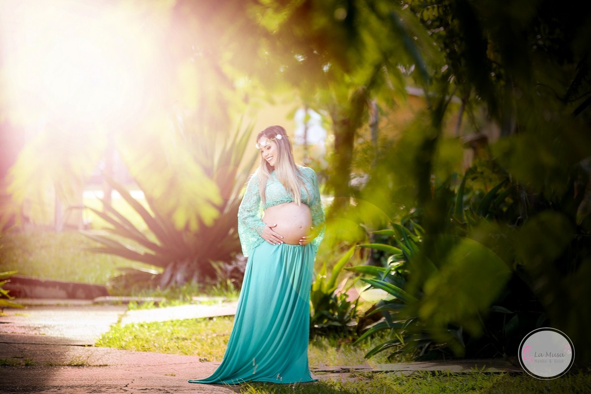 #bookmamãe #bookgestante #ensaiogestante #mamãepoderosa #mãedemenino #ansiedadedemãe #lamusa #multifocco #estudiofotografico #fotosperfeitas #fotosdivina