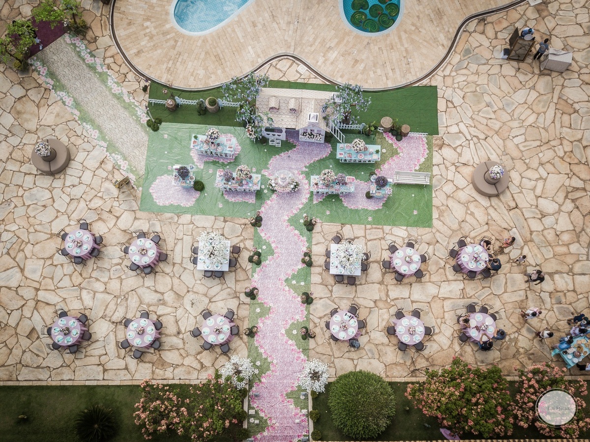 Festa Casa de boneca, lamusa, Mabel Manzi Decorações, haras do morro, festa menina, festa infantil