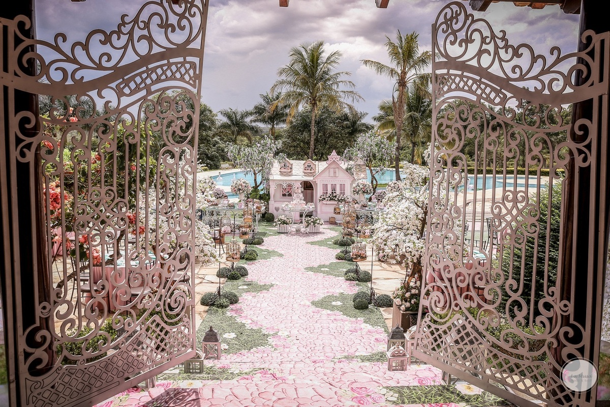 Festa Casa de boneca, lamusa, Mabel Manzi Decorações, haras do morro, festa menina, festa infantil