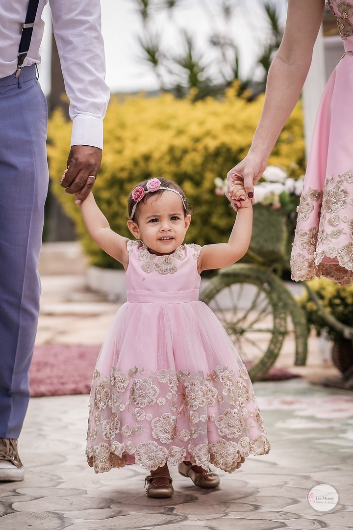 Festa Casa de boneca, lamusa, Mabel Manzi Decorações, haras do morro, festa menina, festa infantil