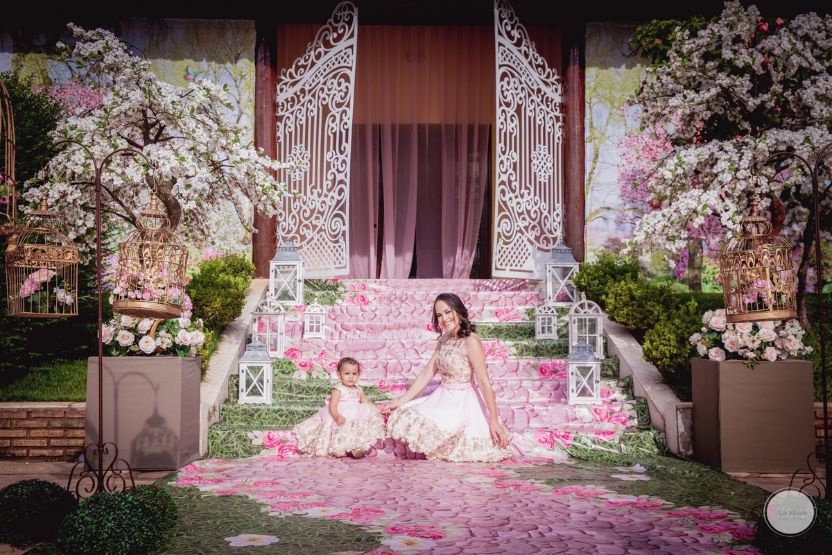 Festa Casa de boneca, lamusa, Mabel Manzi Decorações, haras do morro, festa menina, festa infantil