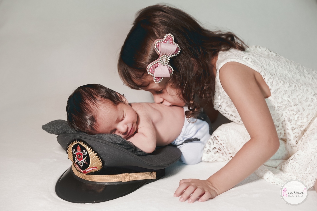 Newborn Menino, fotografia de bebê, estúdio de Newborn, Newborn Brasilia, Newbron policia