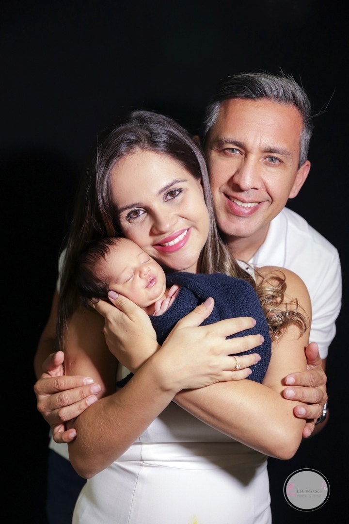 Newborn Menino, fotografia de bebê, estúdio de Newborn, Newborn Brasilia, Newbron policia