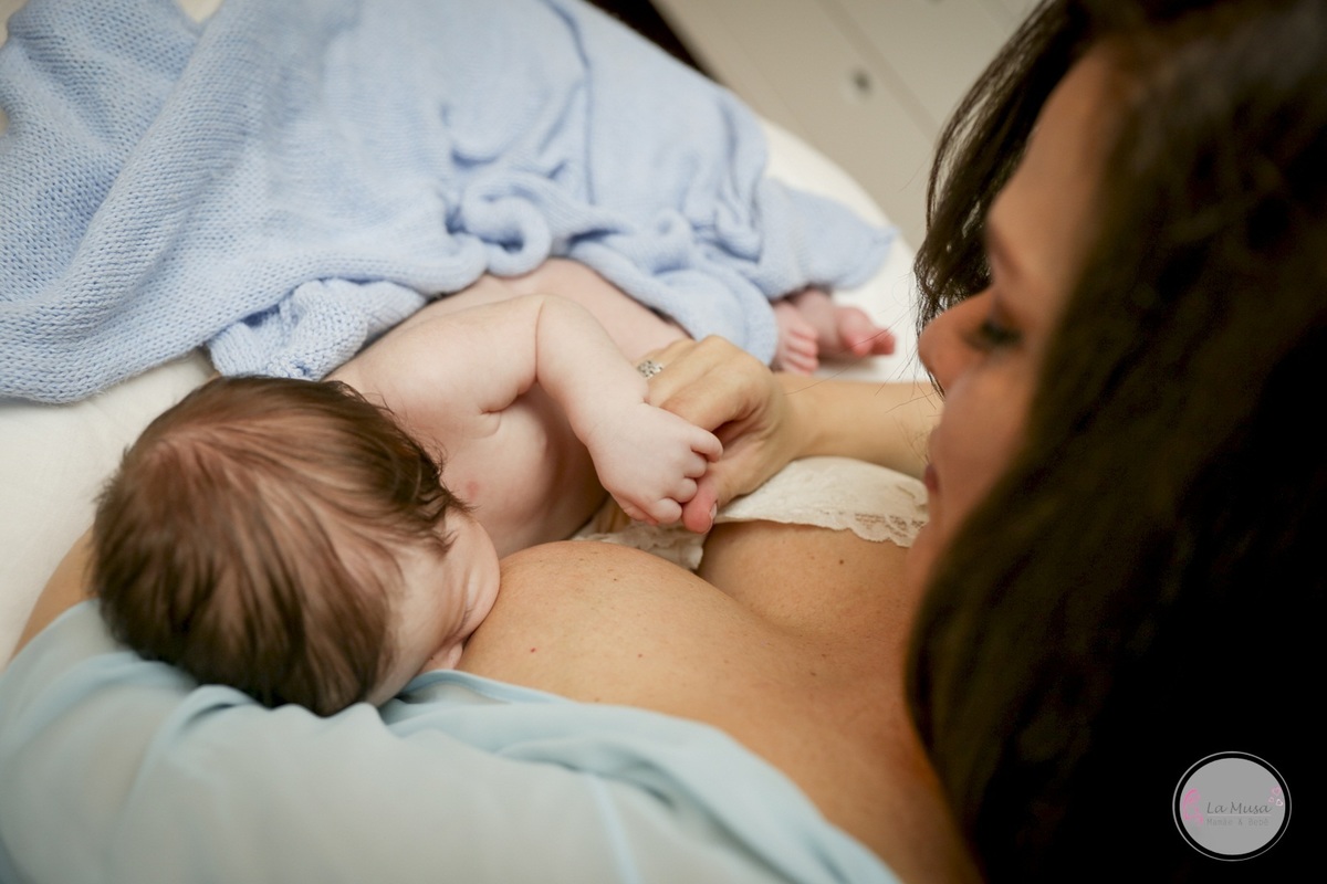 Ensaio Newborn lifestyle brasilia, fotografa de bebês recem nascido, ensaio de bebe recem nascido df