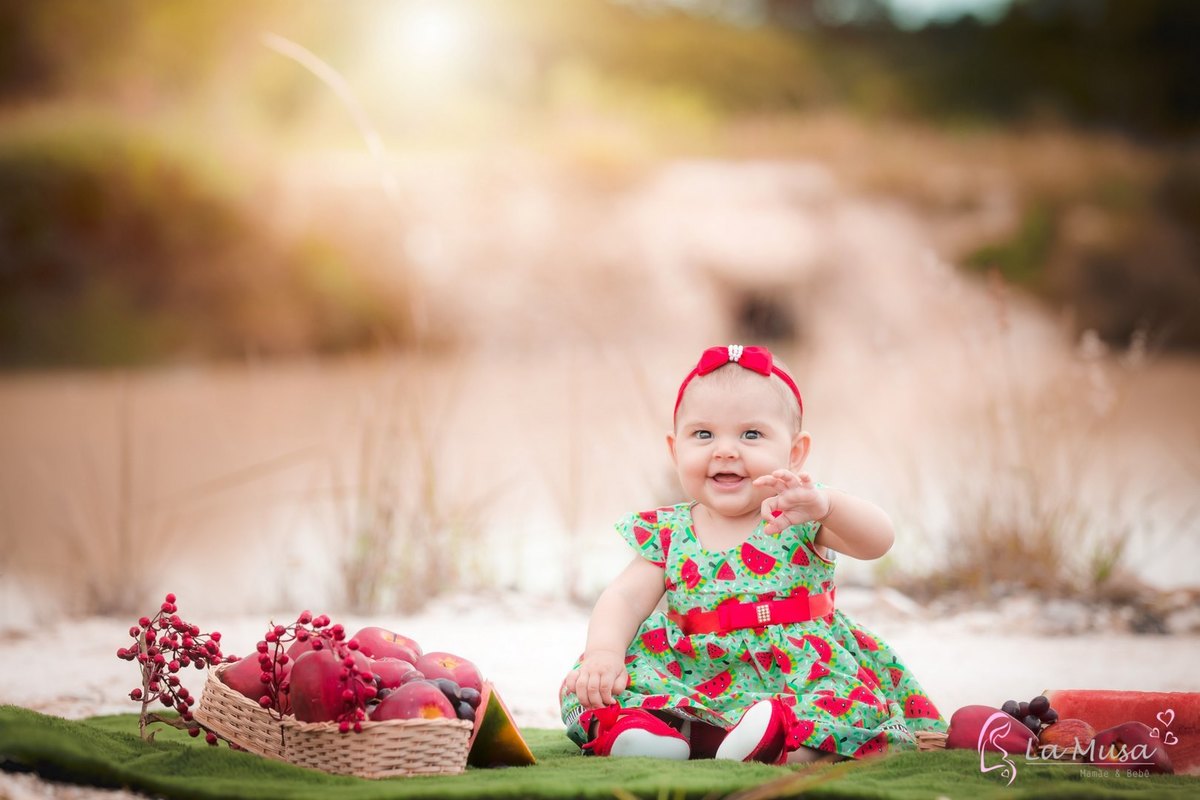 Ensaio de Bebê acompanhamento, ensaio menina frutas, ensaio dunas de areia, ensaio família, fotografo de bebê