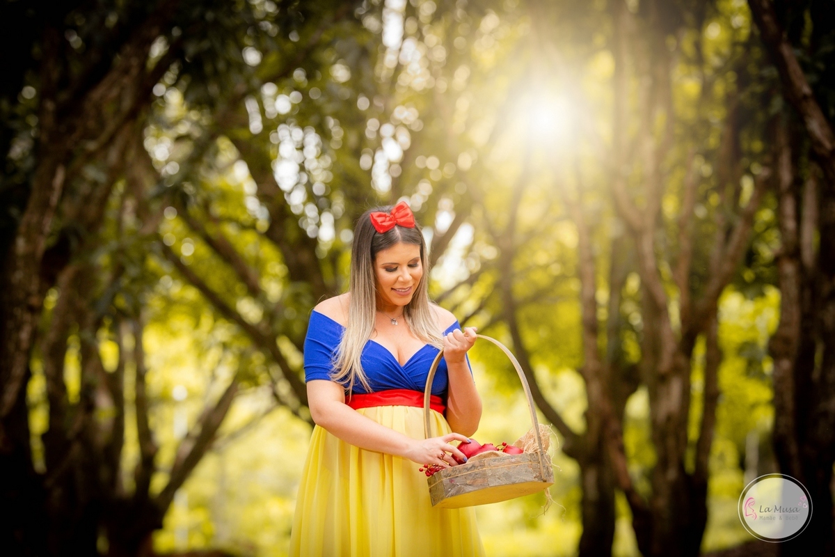 ensaio de gestante Parque de Aguas Claras, Fotografia de Gestante, Branca de neve Gestante, figurinos especiais gestante, Mamãe cinderela , ensaio gestante brasilia