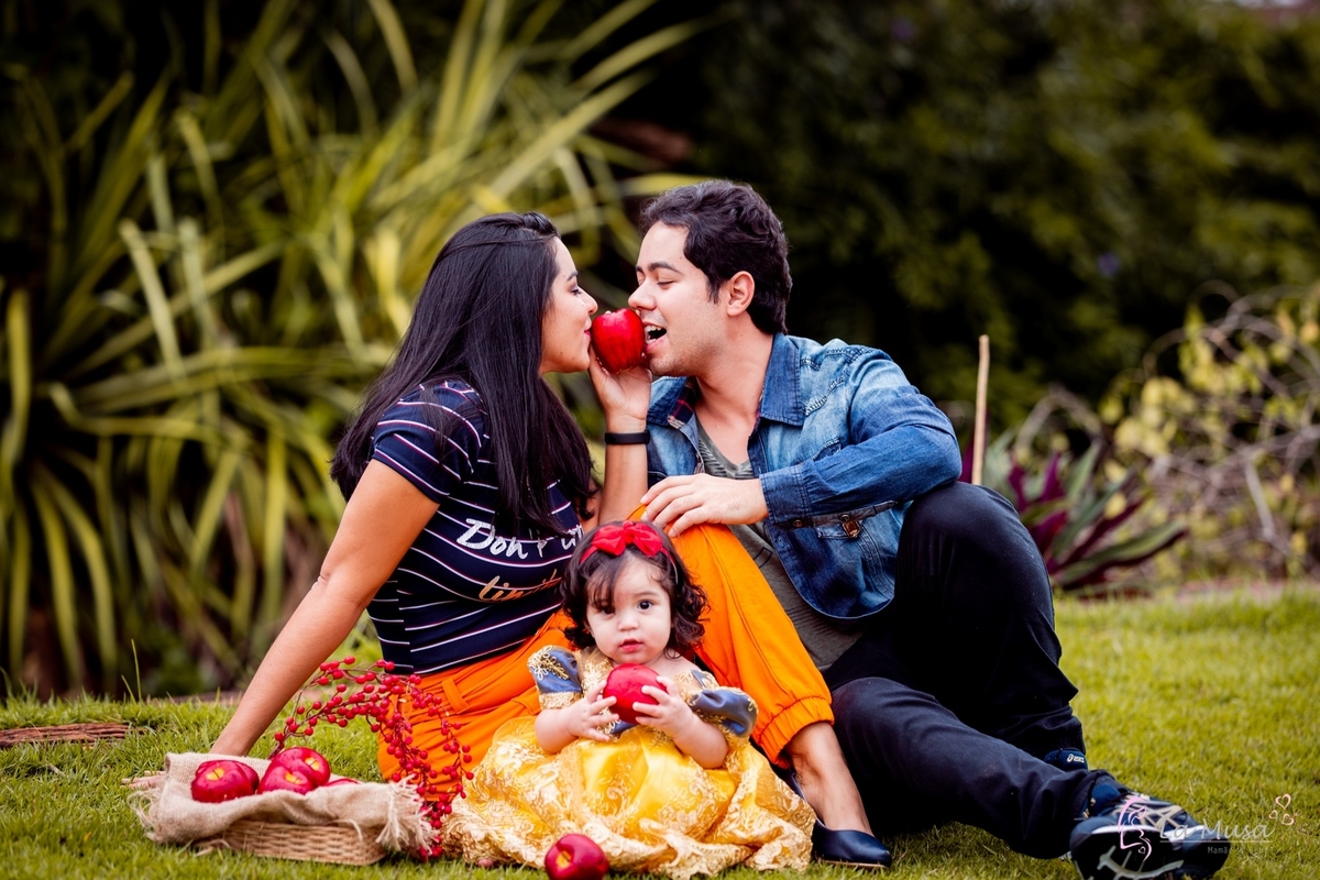 Smash the cake Branca de neve, Ensaio de 1 ano , Ensaio Branca de Neve, Ensaio New garden, Ensaio familia  