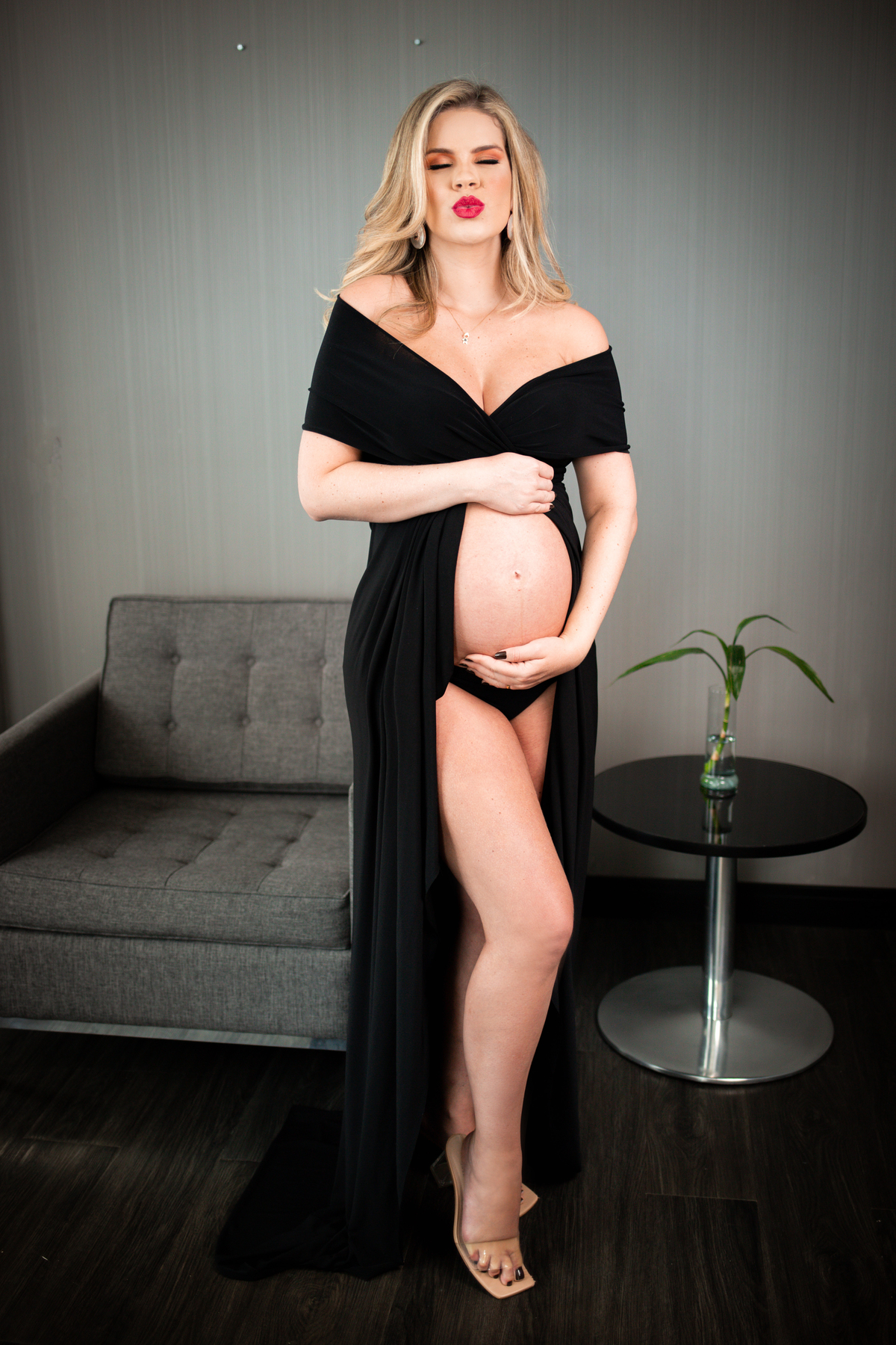 Ensaio de gestante brasília - Ensaio de gestante - Ensaio de gravidez - Ensaio de gravida - Ensaio de gestação - Fotografo de Gestante - Fotografa de Gestante - Fotografa de gestante Brasília - Ensaio de gestante em casa - Sabrina Albert 