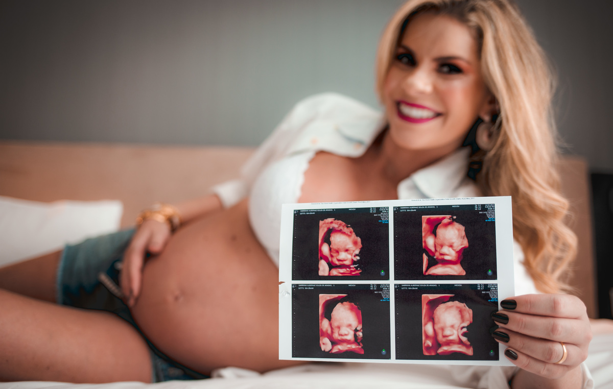 Ensaio de gestante brasília - Ensaio de gestante - Ensaio de gravidez - Ensaio de gravida - Ensaio de gestação - Fotografo de Gestante - Fotografa de Gestante - Fotografa de gestante Brasília  - Ensaio de gestante em casa - Sabrina Albert