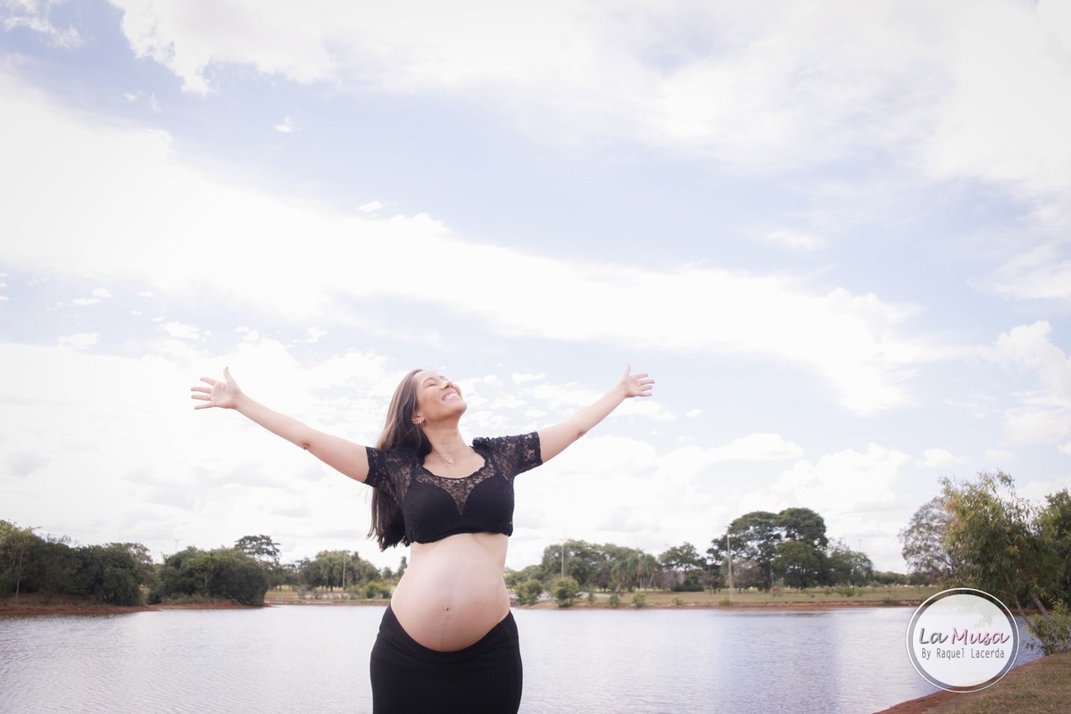 Aline gestante-bebê-newbor-mamãe linda-gravidez-mae de menino