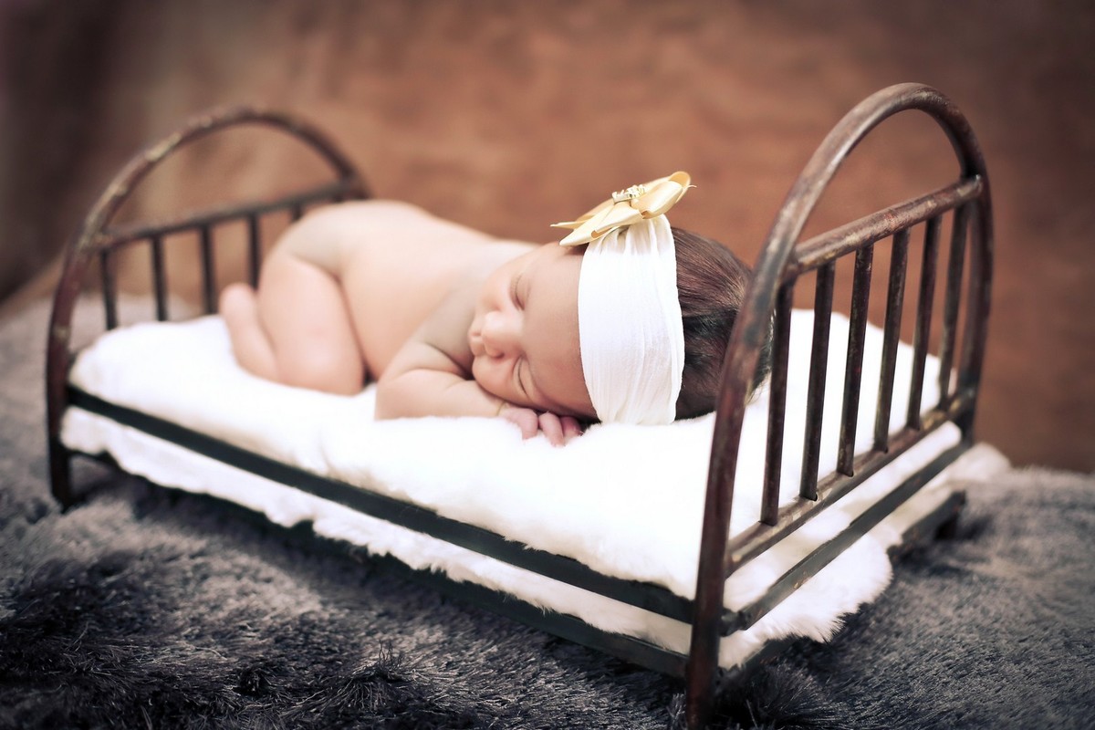 Larissa Helena Newborn-fotos recen nacido-mamae e bebe-fotos de bebês menina.