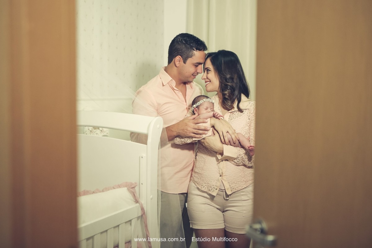 Maria Flor NewBorn-fotos recém-nascido-bebê lindo-mamãe e bebe-fotos de bebês-LaMusa-Família Multifocco-df