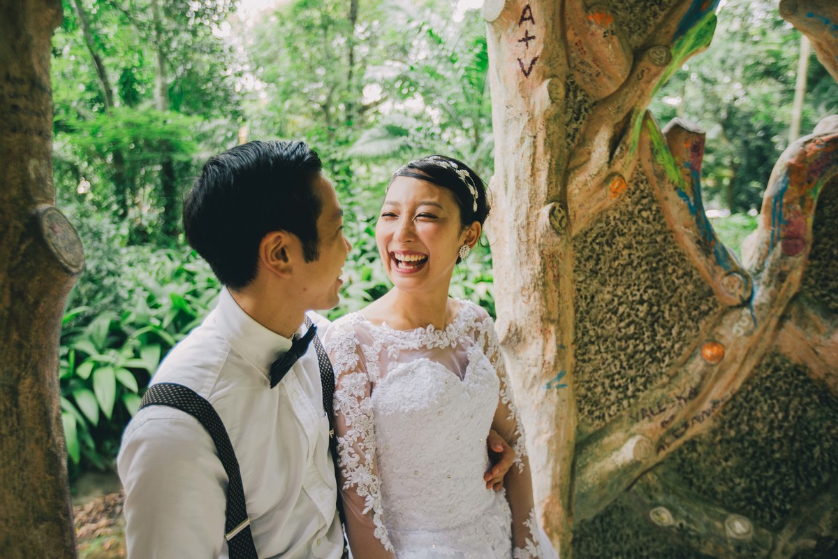ensaio-externo-de-casal-rj-parque-lage-sorriso