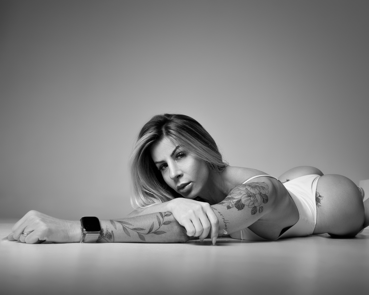 Marcilene Nagib -Estudio Uzzi Barreiro - Belo Horizonte - MG por Ronei Silva Fotografia