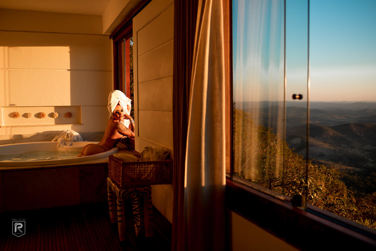 Ensaio Feminino Casual Sensual e Nu Lee Debortolle Pousada Estalagem do Mirante - Brumadinho - MG por Ronei Silva Fotografia