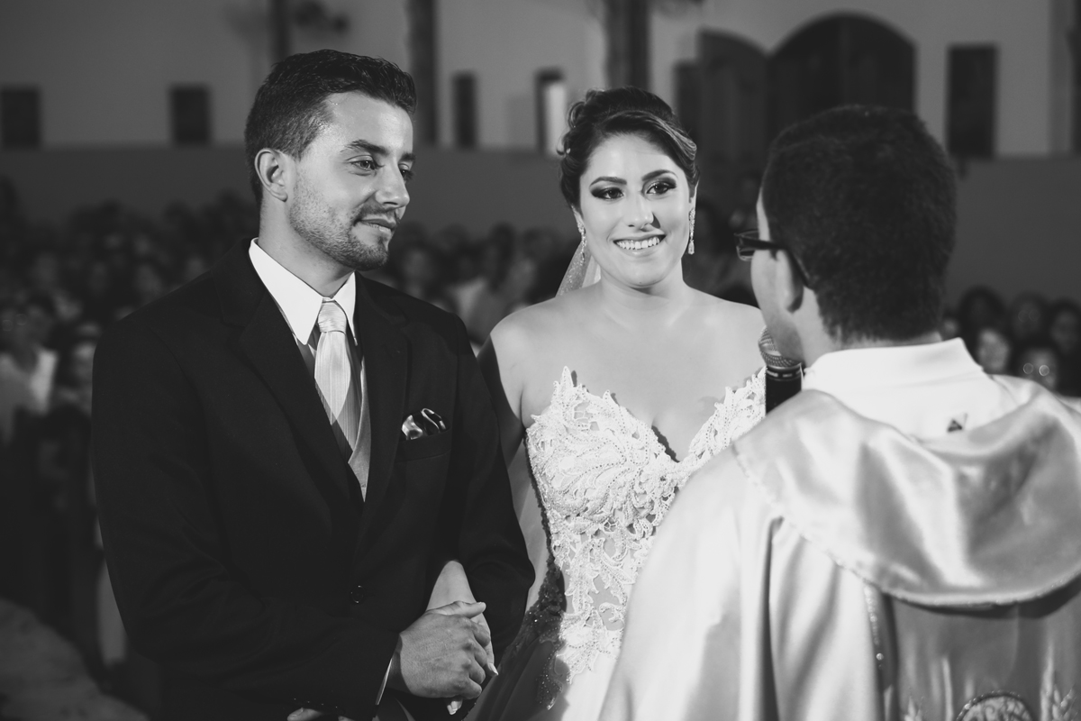 casamento, matrimonio, igreja, uniao, save the date, amor, flores, noiva, vestido, noivos, fotos de casamento, videos de casamento