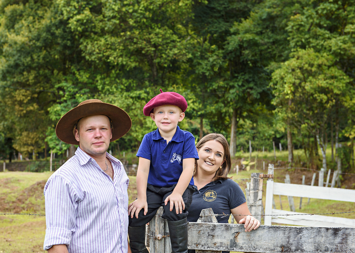 book gaucho em familia