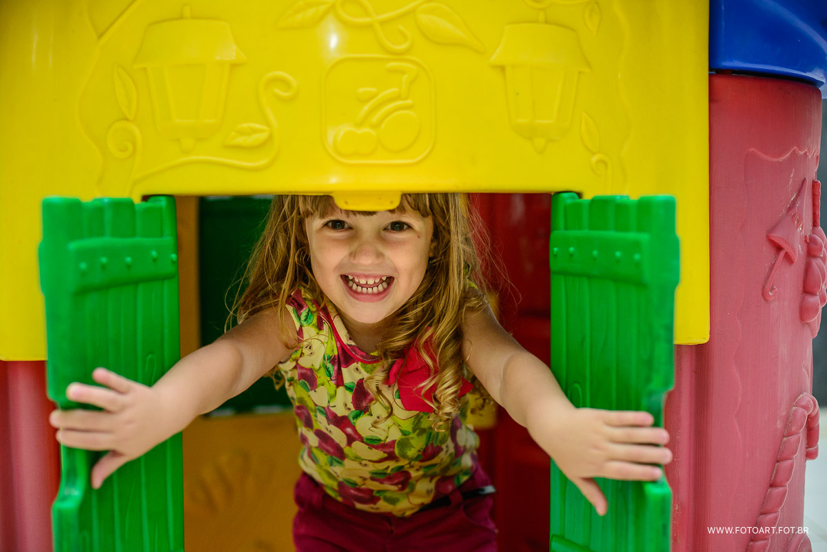 criancas brincando no Espaço Kids Buffet Infantilcriancas brincando no Espaço Kids Buffet Infantil