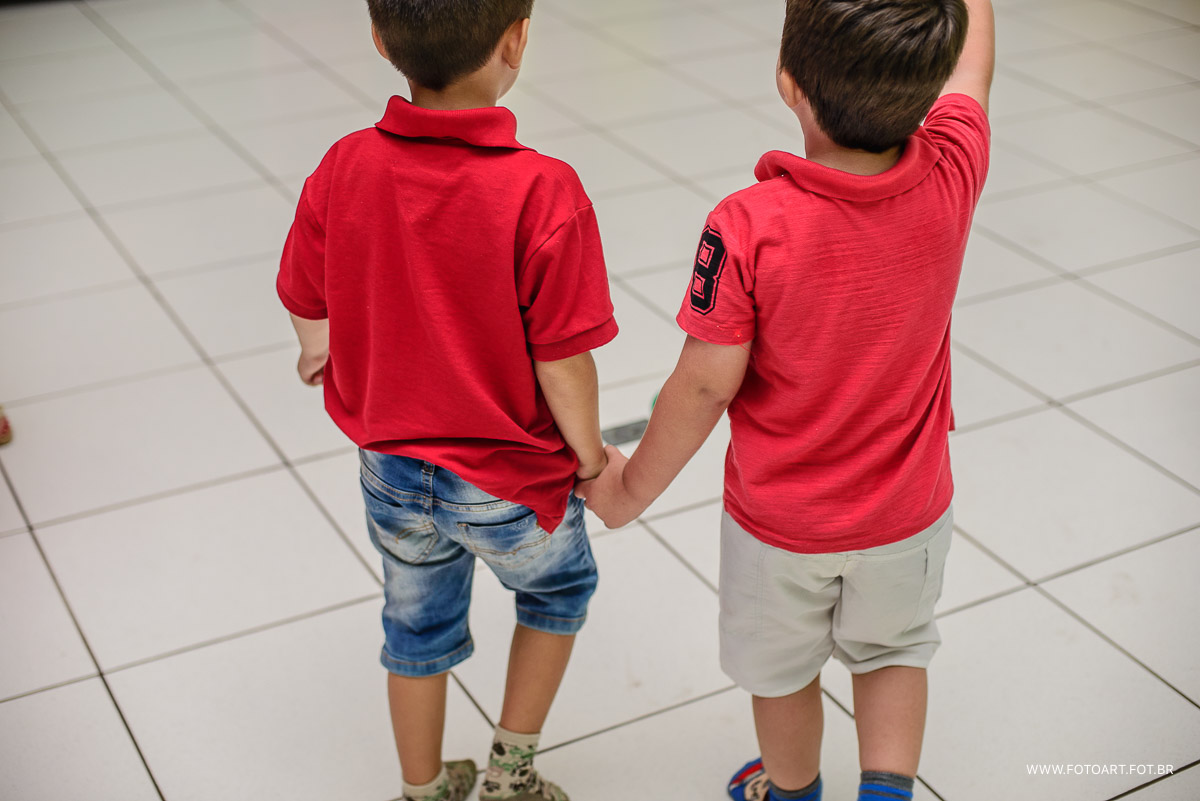 criancas brincando no Espaço Kids Buffet Infantil