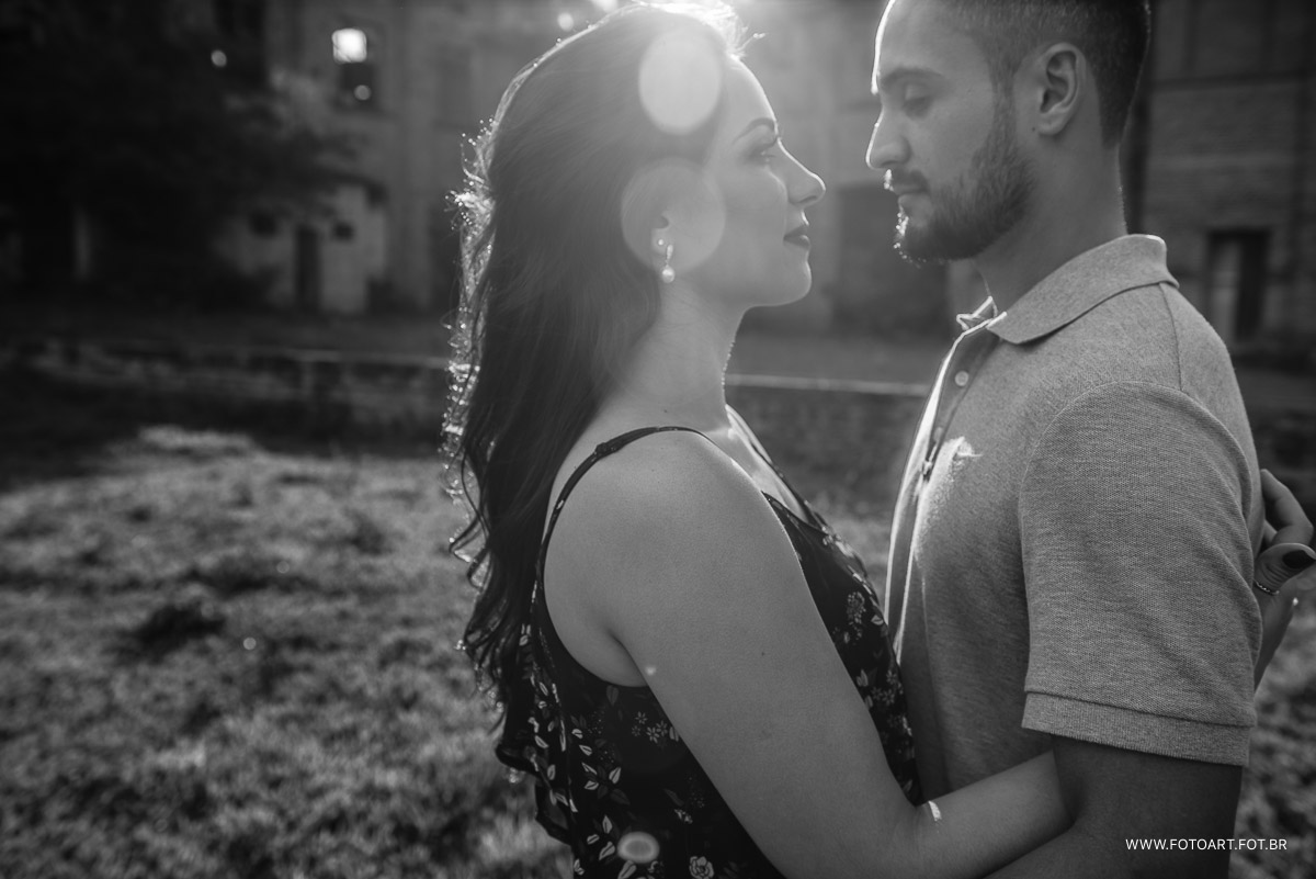 Olhares  na frente usina abandonada indiana Botucatu foto de Anderson Silva Fotoart fotografo sp